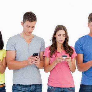 smartphone berbahaya bagi manusia