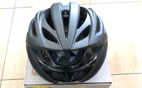 6 Tips Memilih Helm Sepeda Agar Tetap Aman Bersepeda